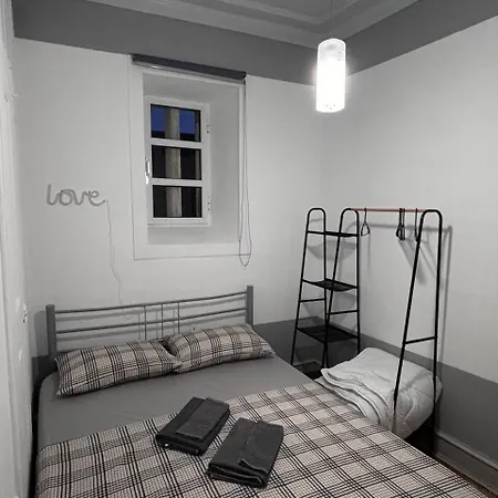 Cozy In The Center *